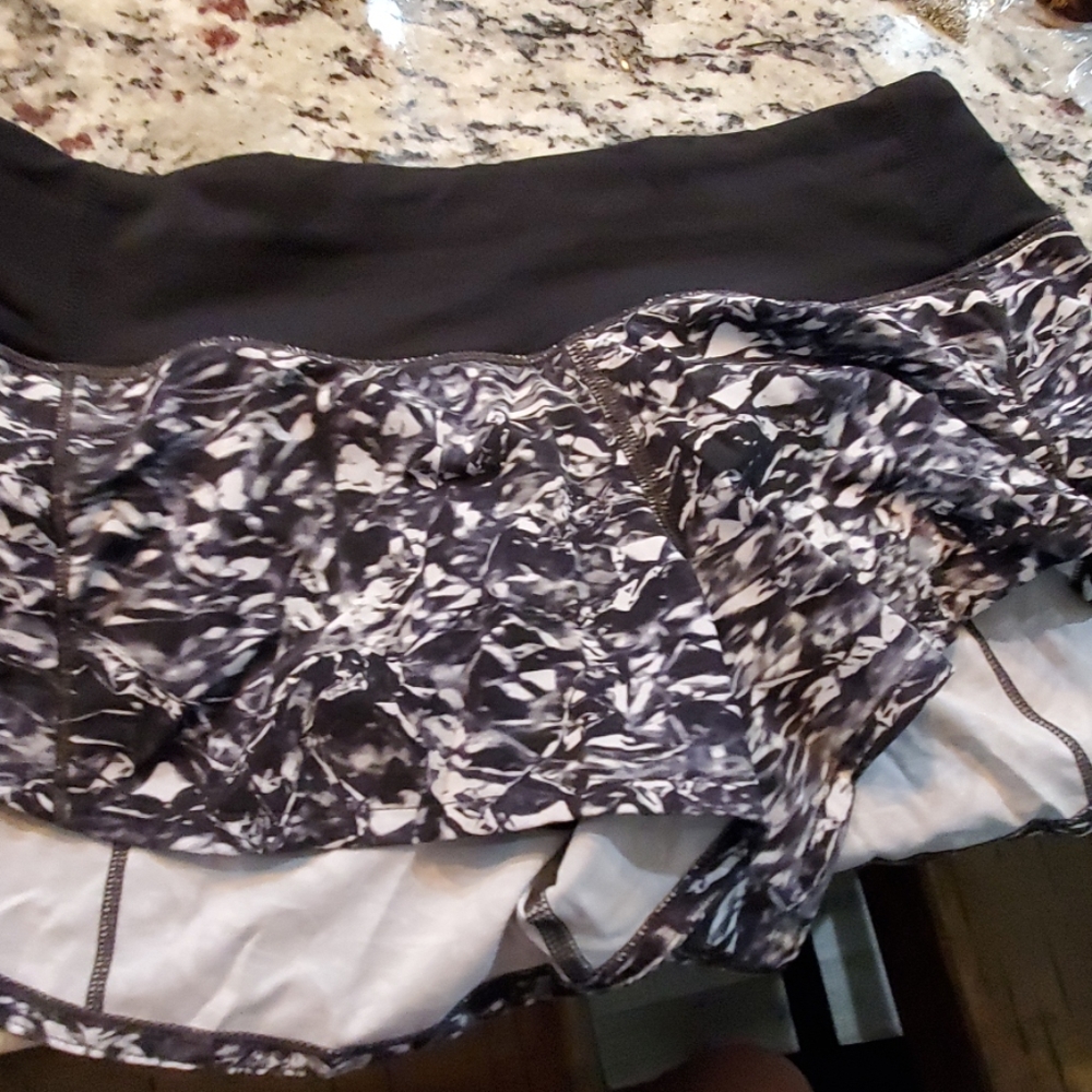 lululemon speed ups size 2